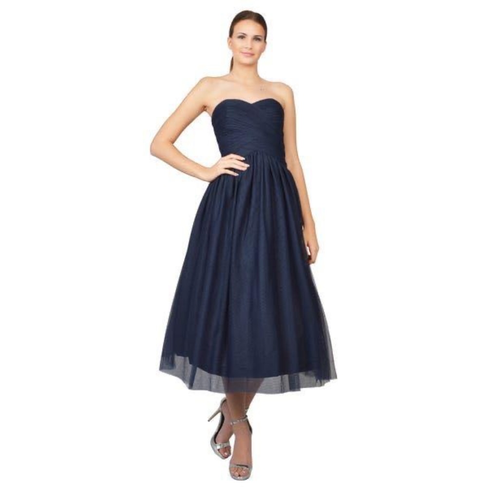 Monique Lhuiller Strapless Tulle gown size 2